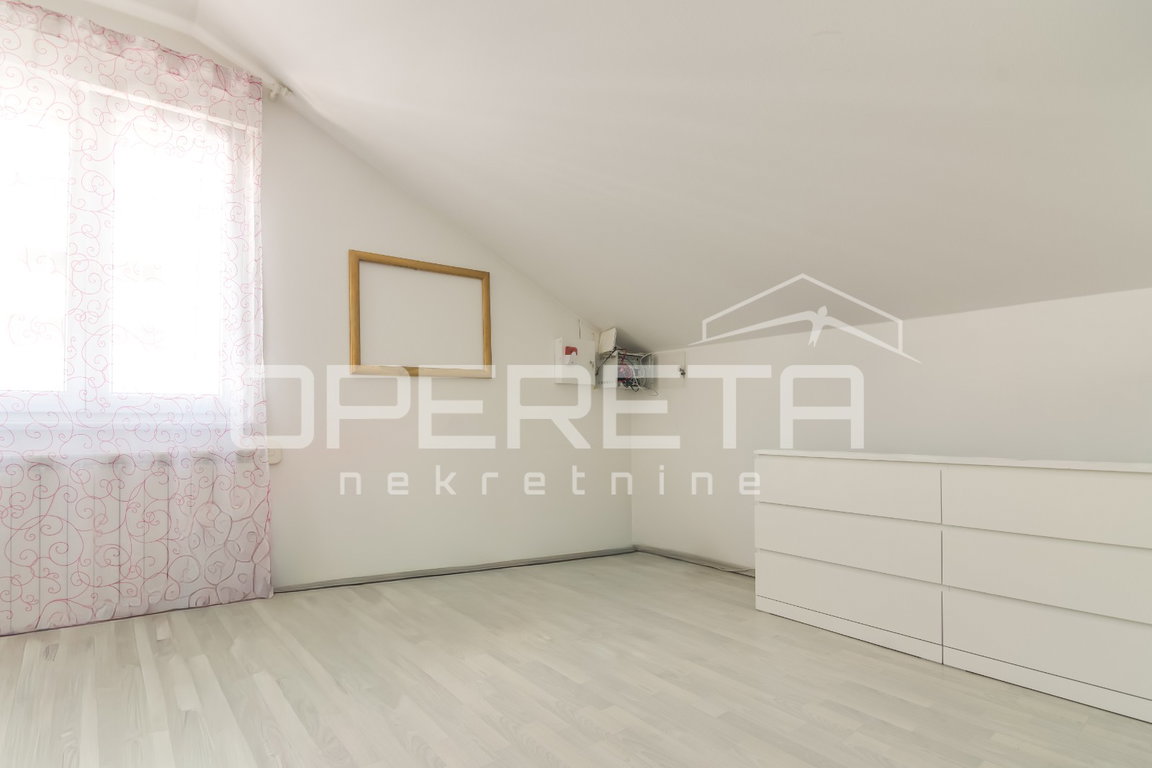 OPERETA 604945