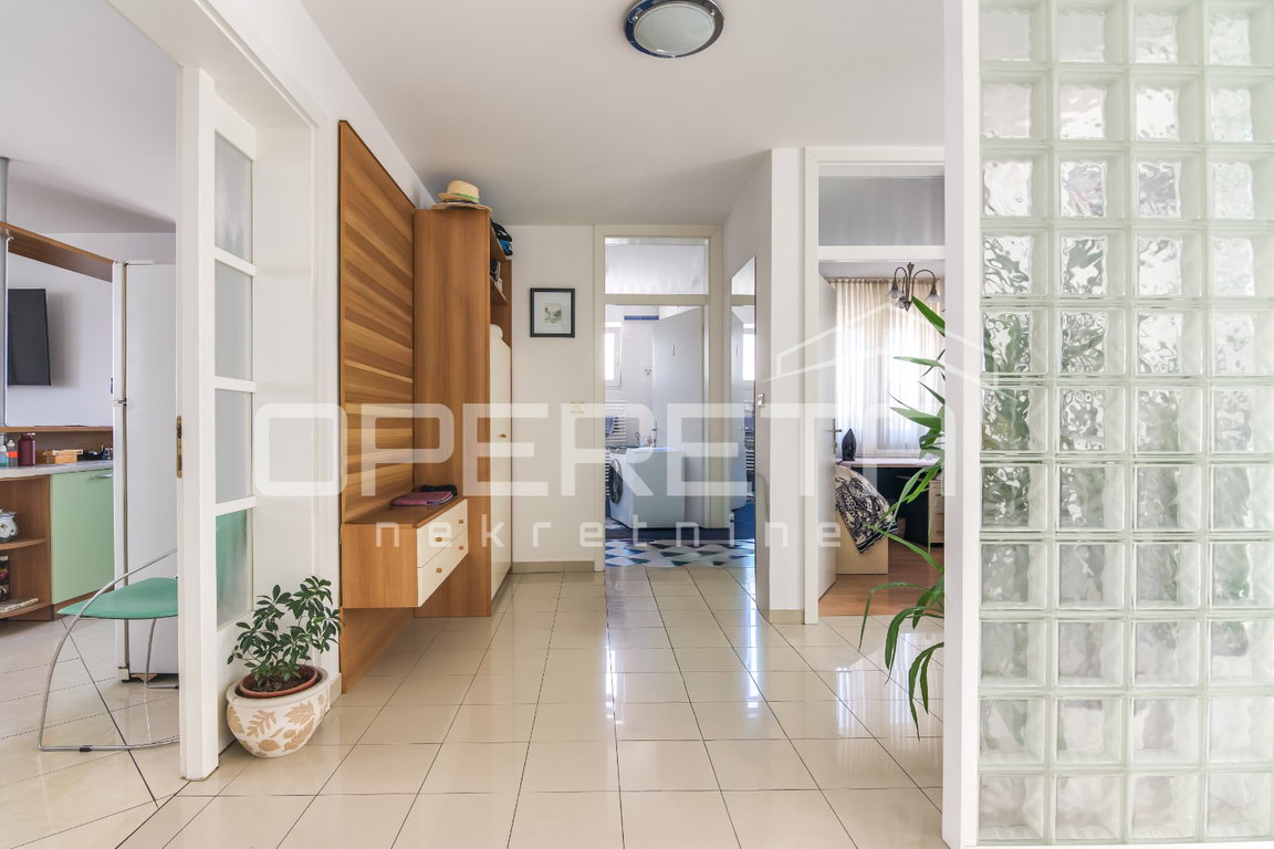 OPERETA 604953