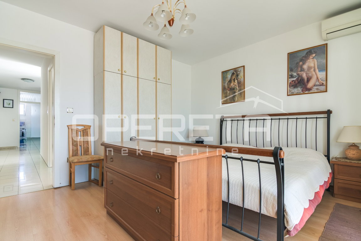 OPERETA 604964