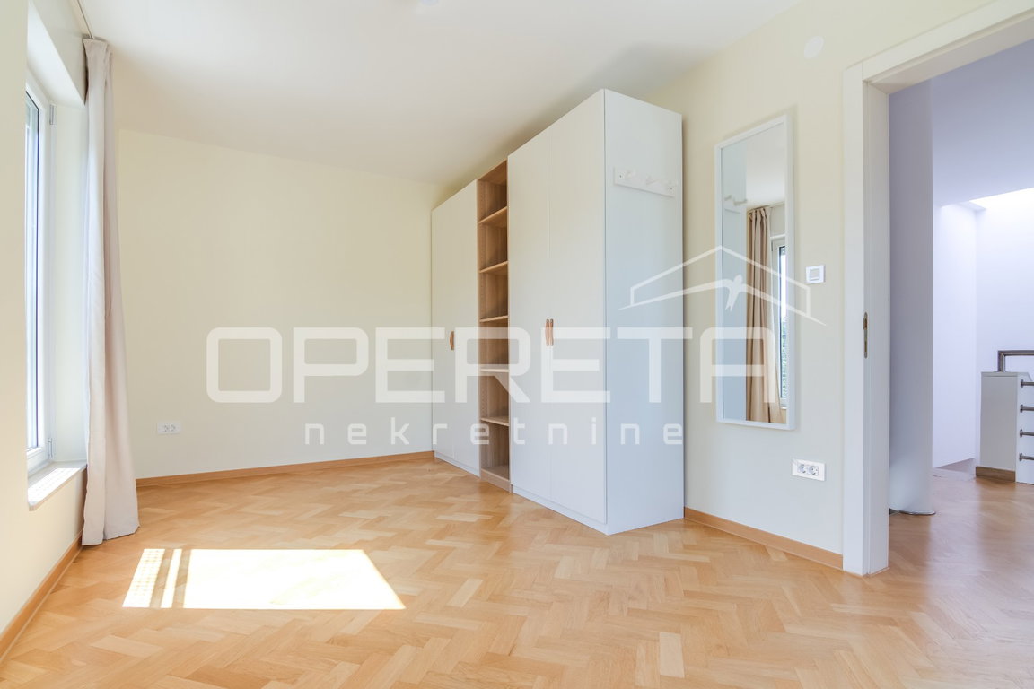 OPERETA 605452