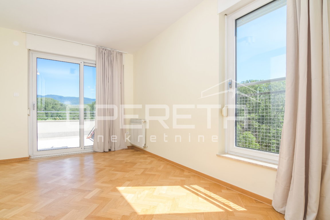 OPERETA 605454