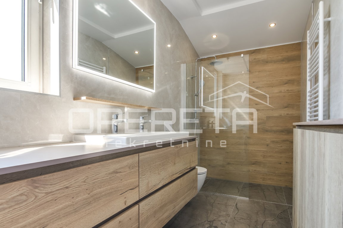 OPERETA 605459