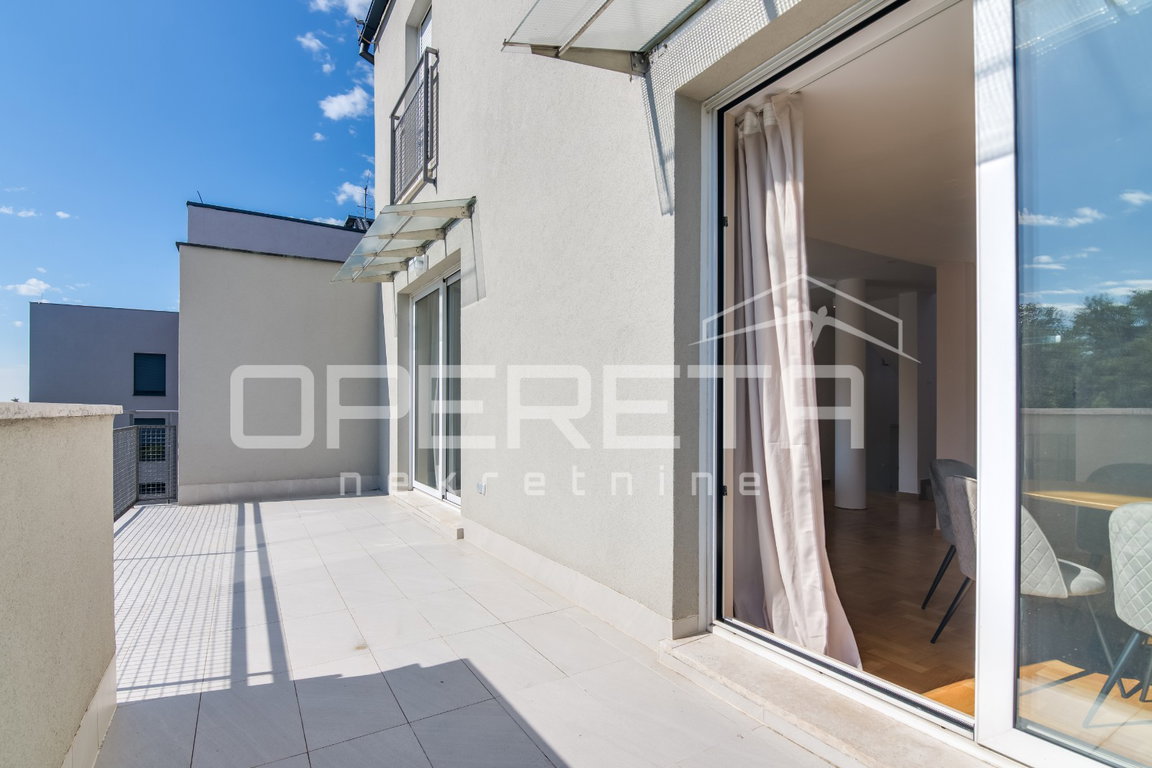 OPERETA 605478