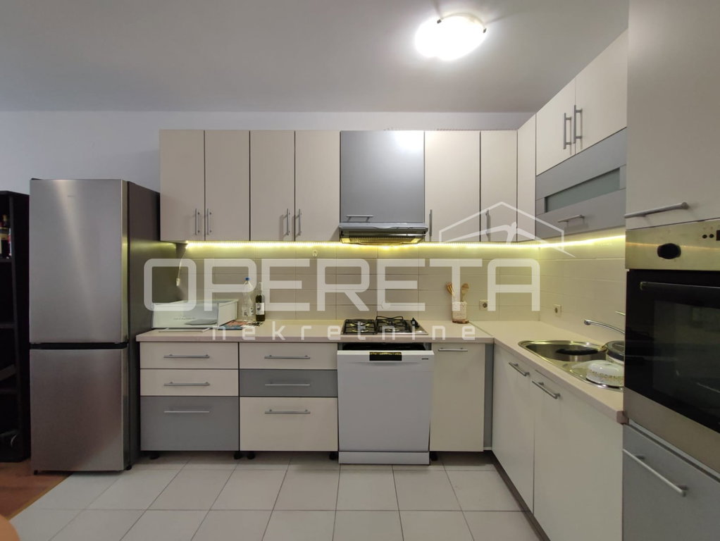 OPERETA 606137