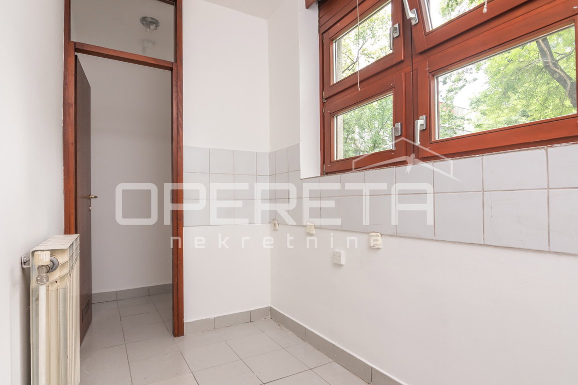 OPERETA 606557