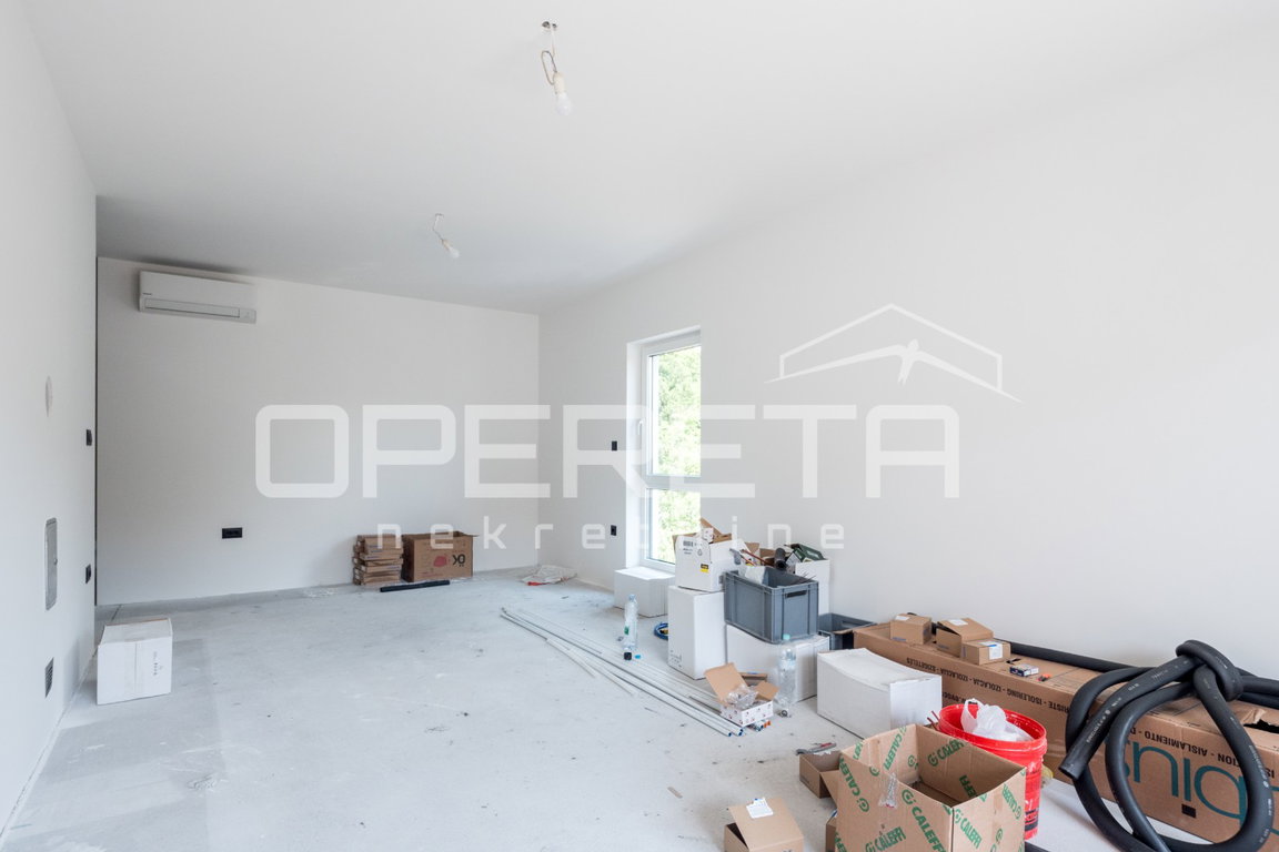 OPERETA 606681