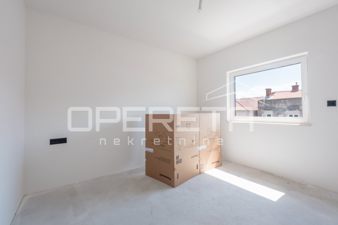 OPERETA 606710