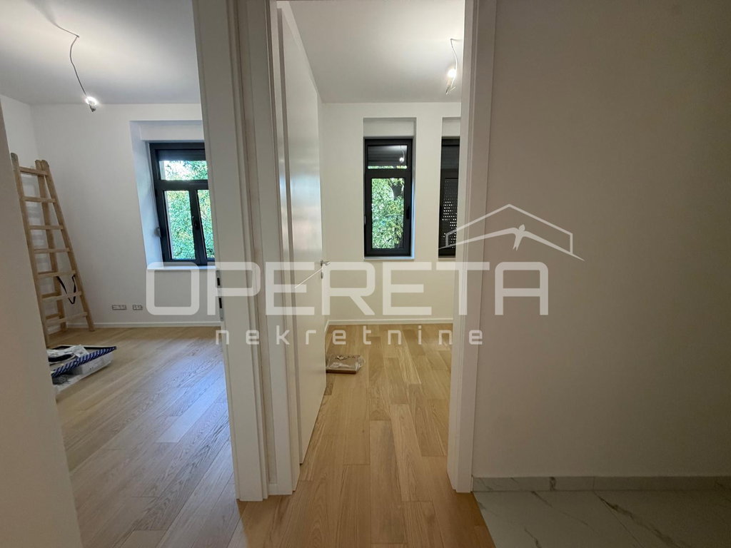 OPERETA 606812