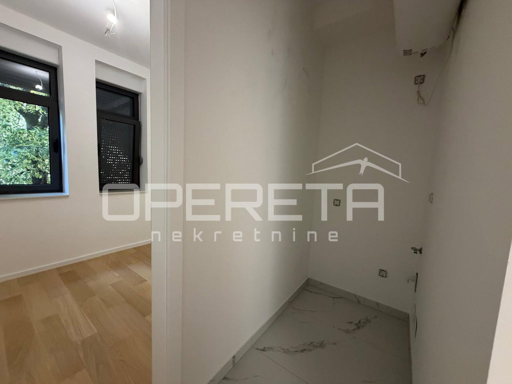 OPERETA 606813