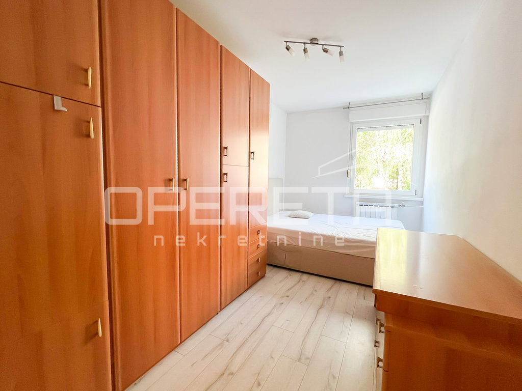 OPERETA 607122