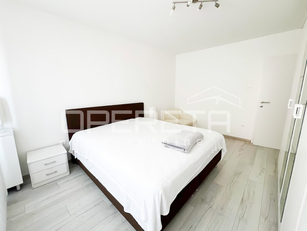 OPERETA 607125