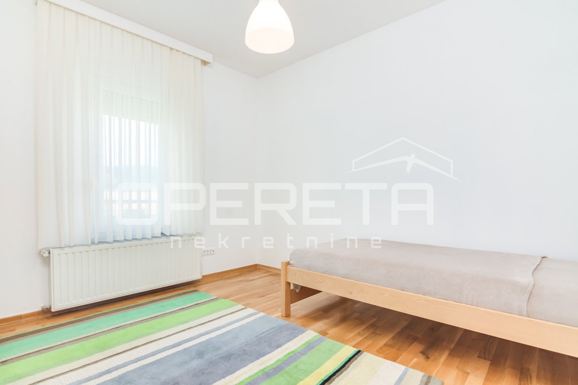 OPERETA 607184