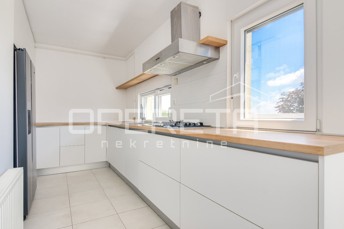 OPERETA 607188
