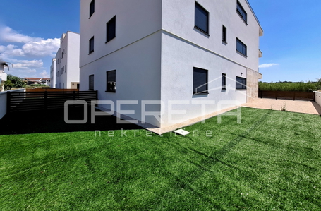 OPERETA 607327