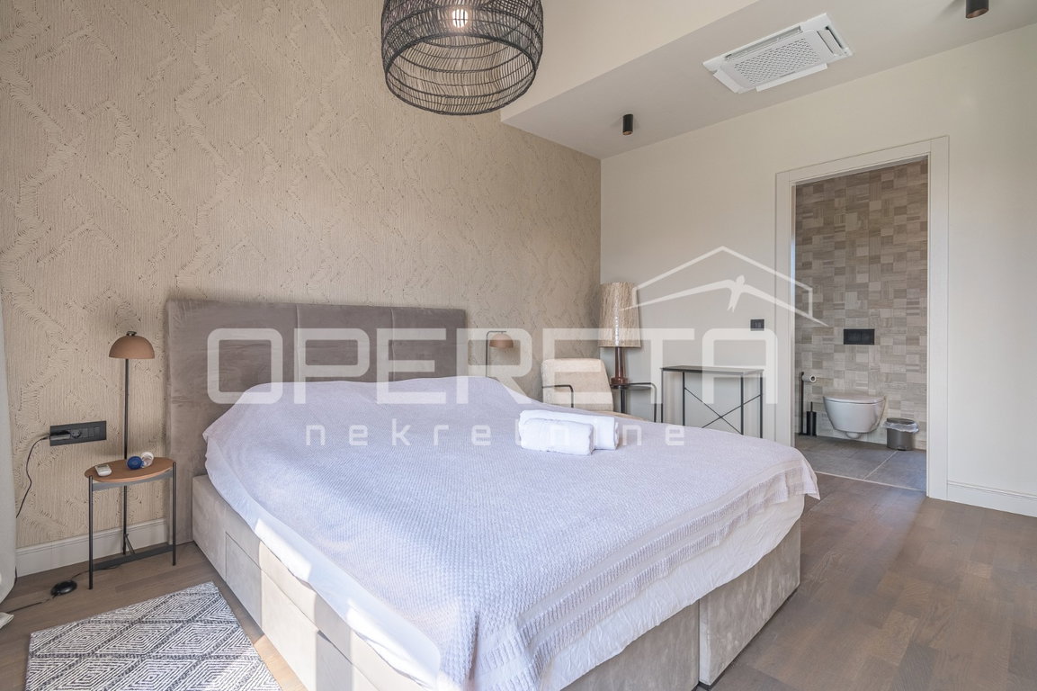 OPERETA 607396