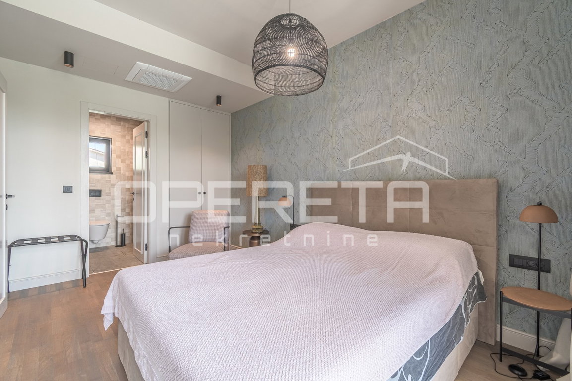 OPERETA 607420