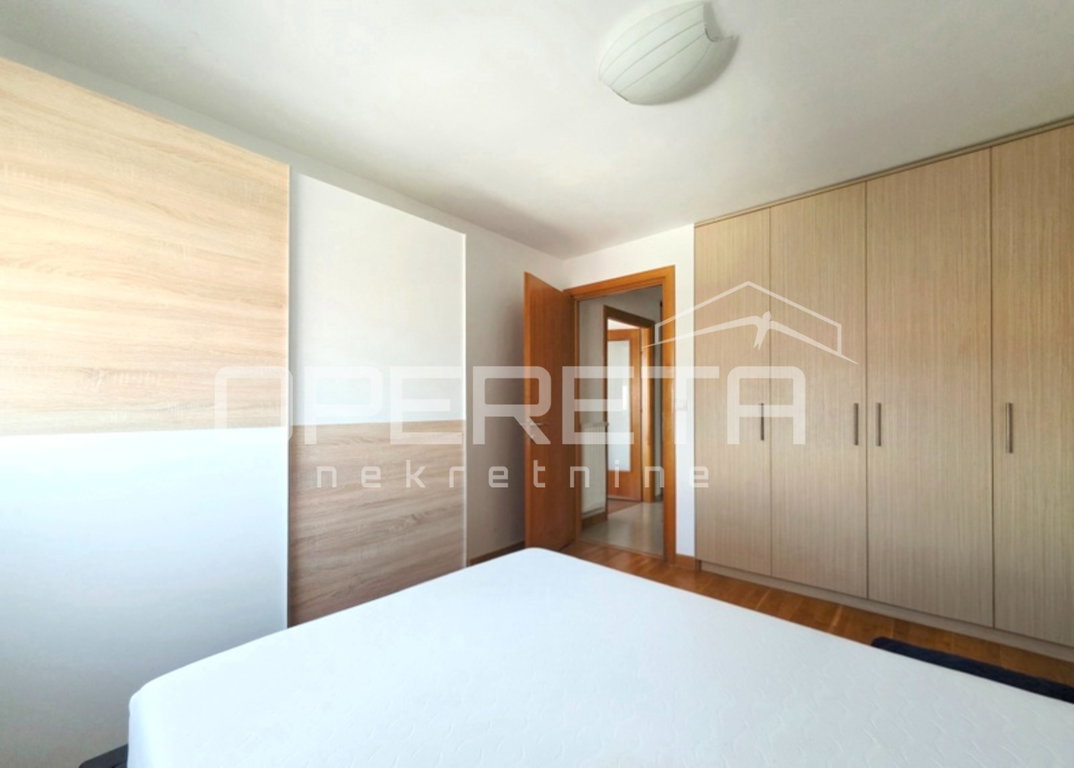 OPERETA 607439
