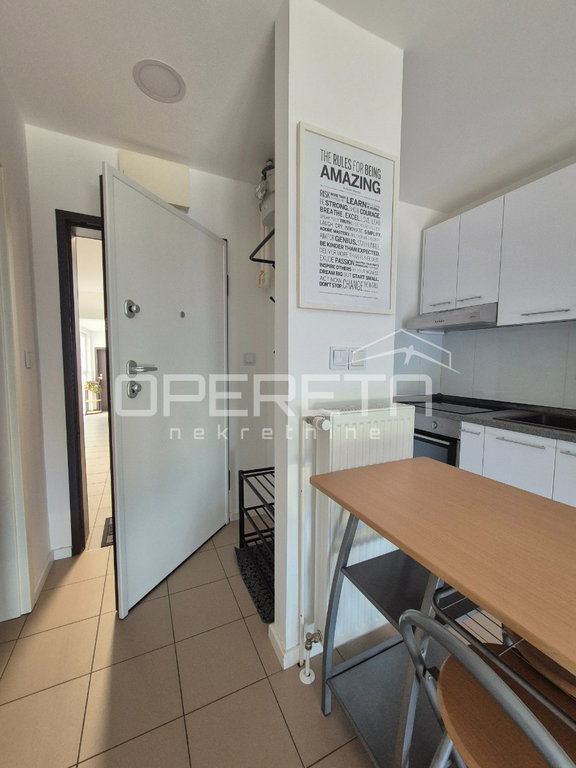 OPERETA 607552