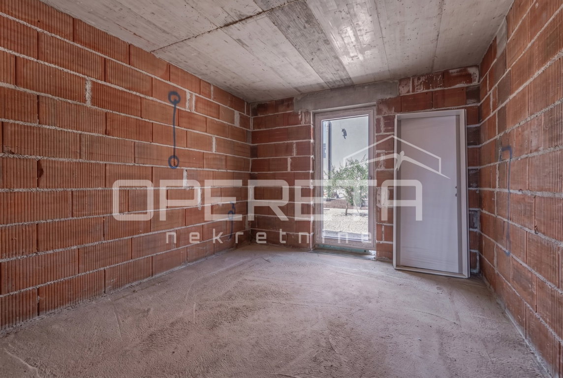 OPERETA 607607