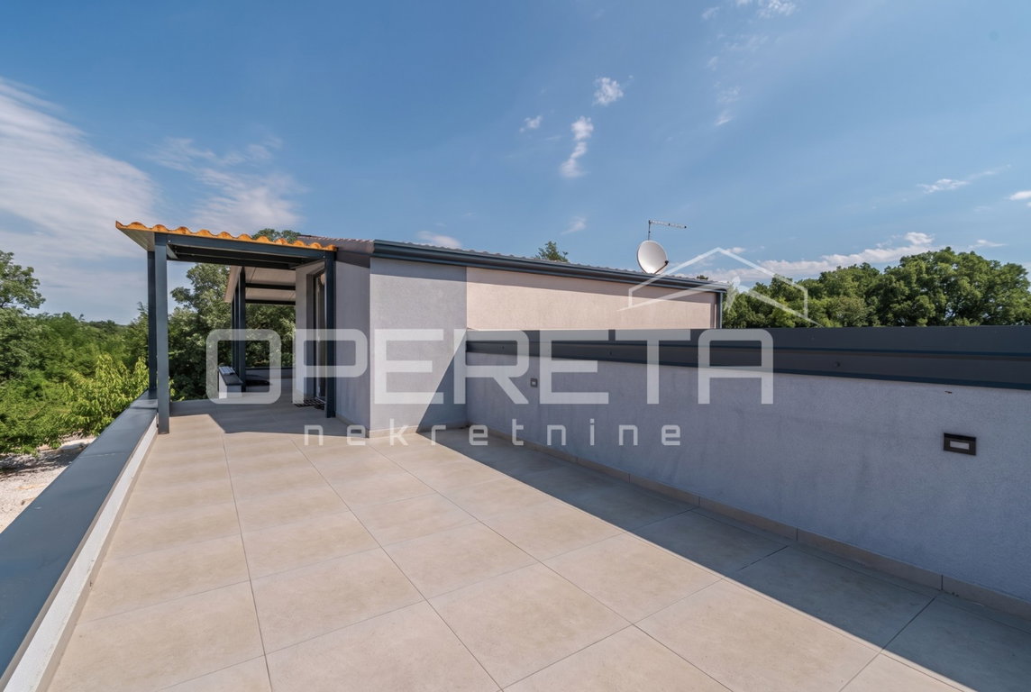 OPERETA 607617