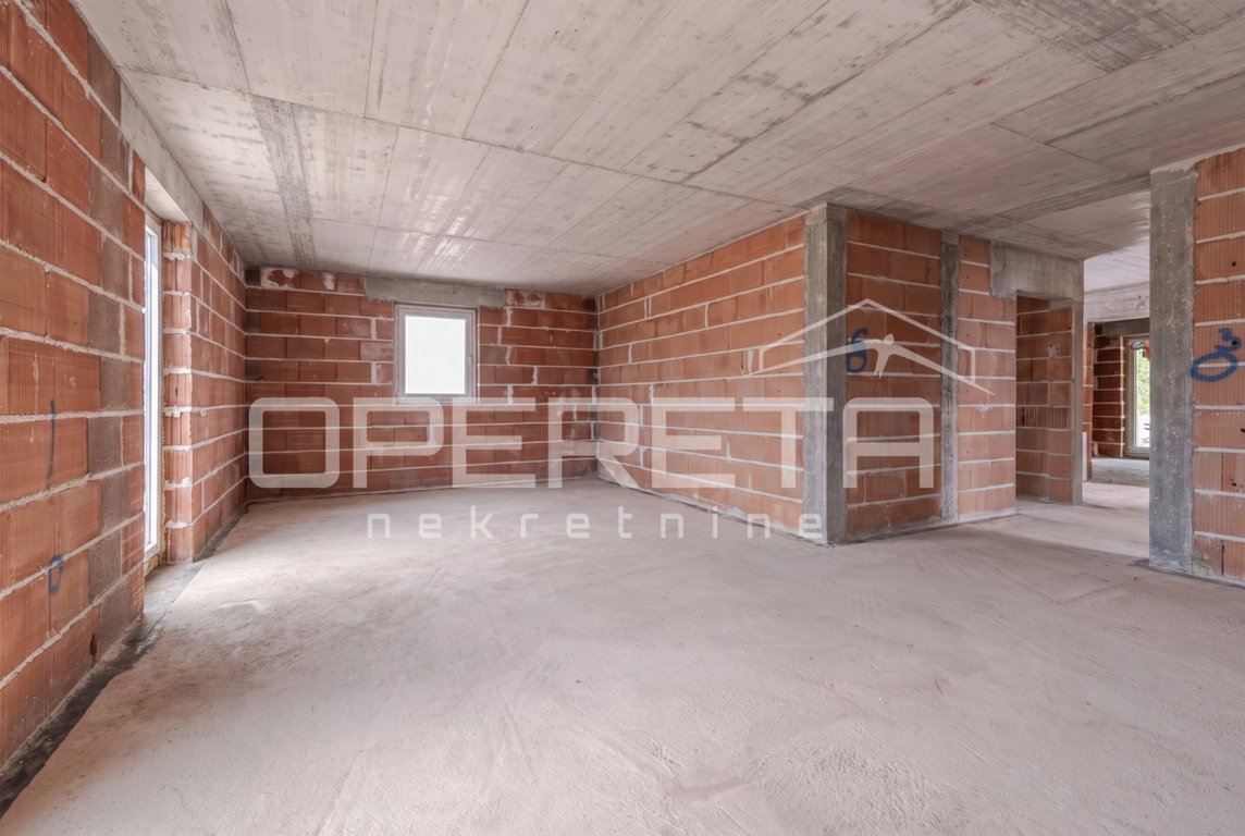 OPERETA 607619