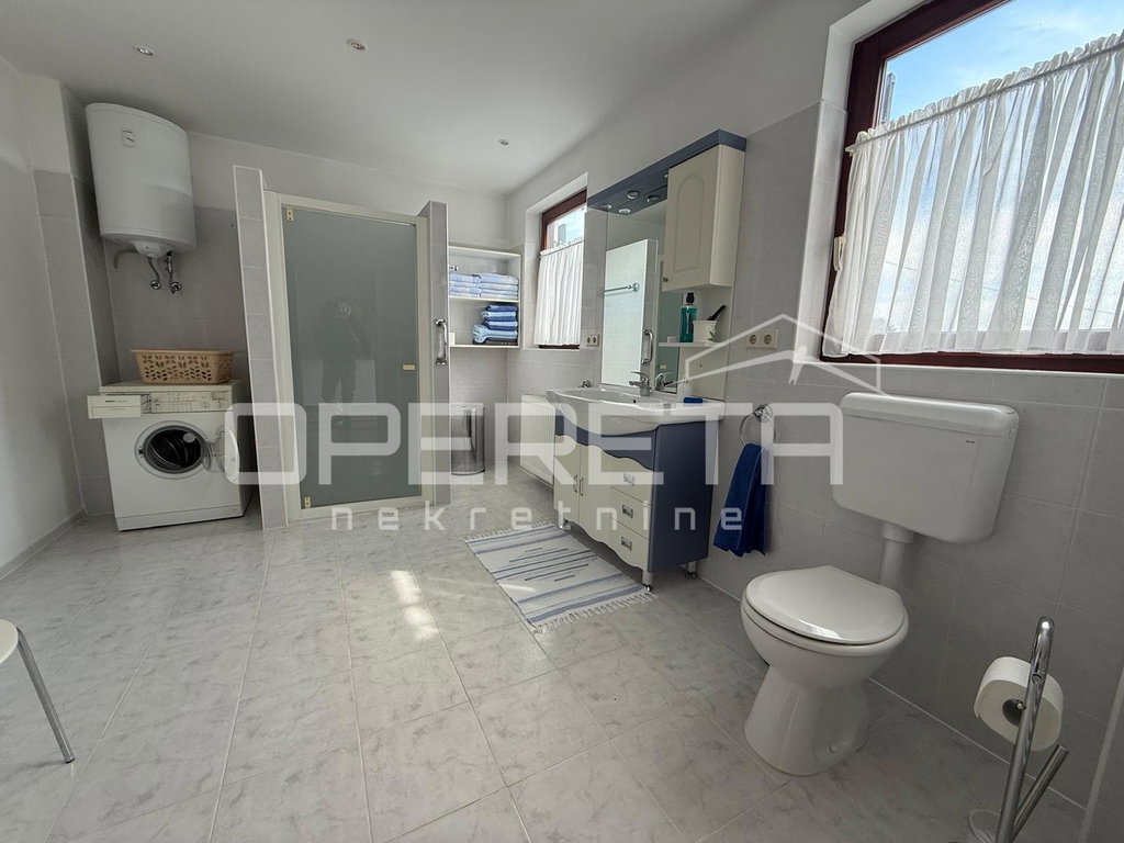 OPERETA 607760