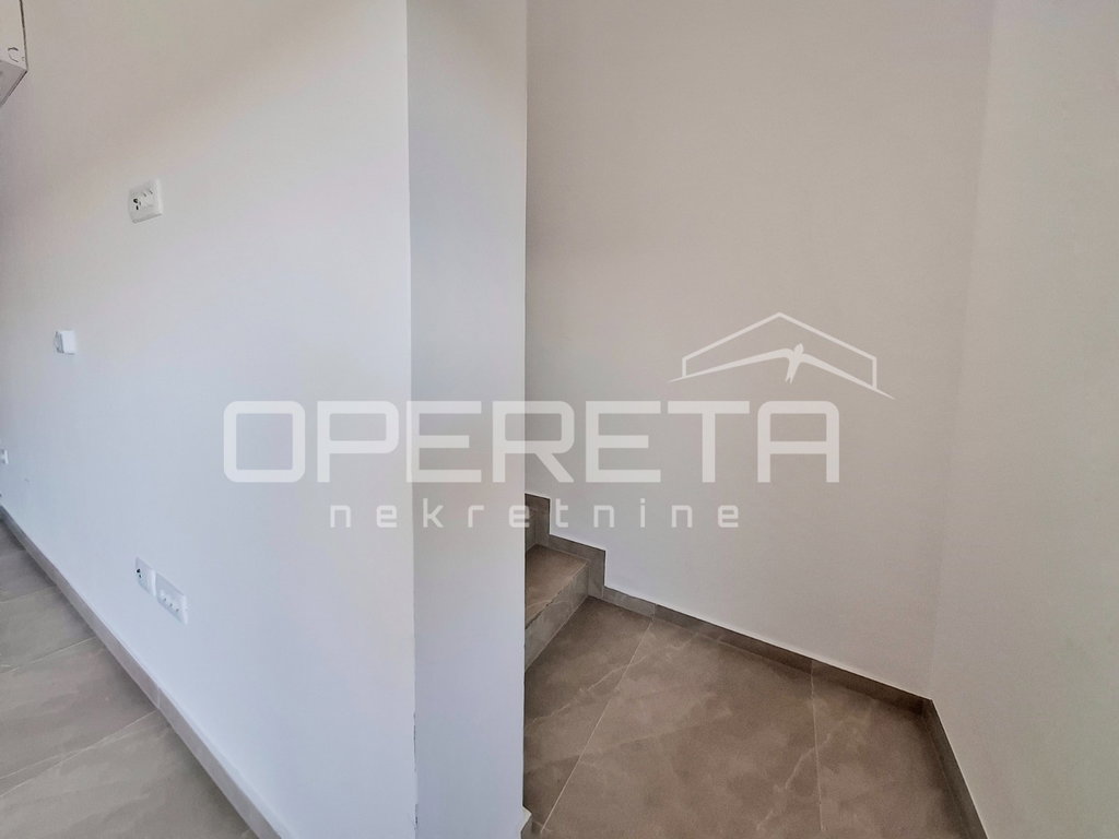 OPERETA 607853