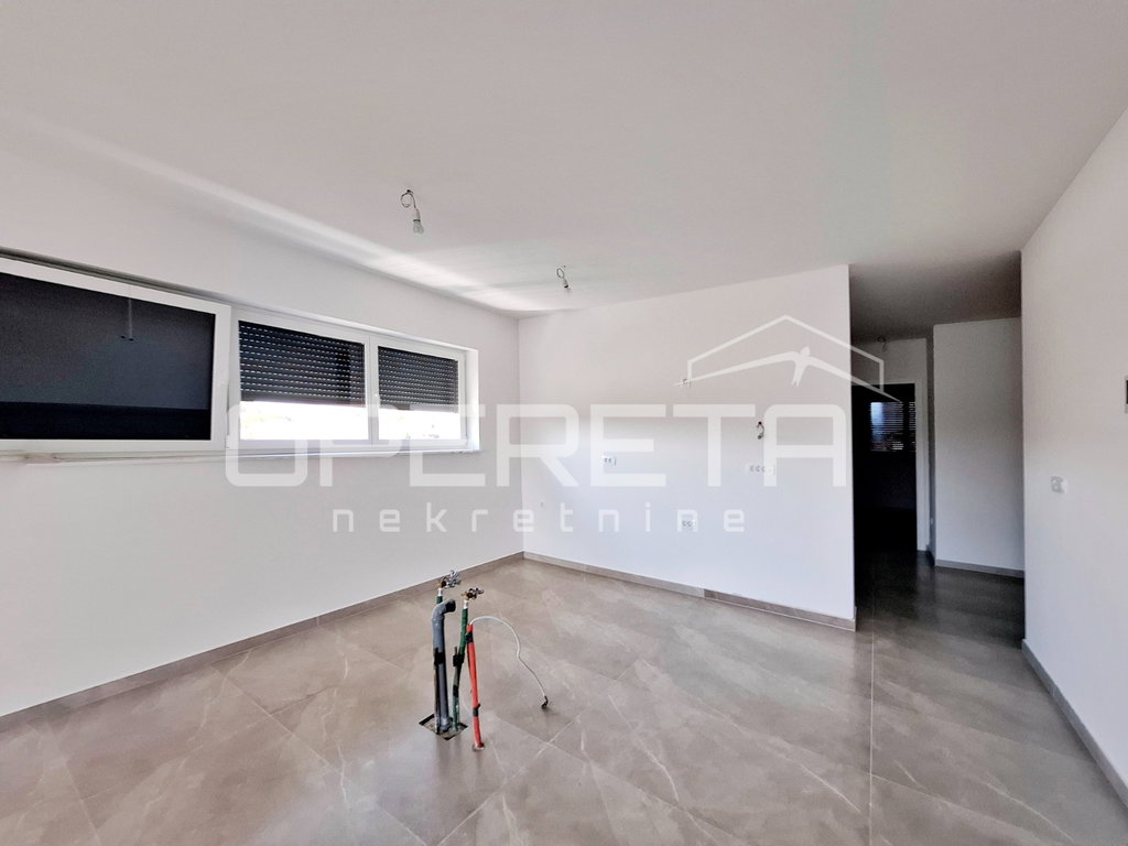 OPERETA 607856