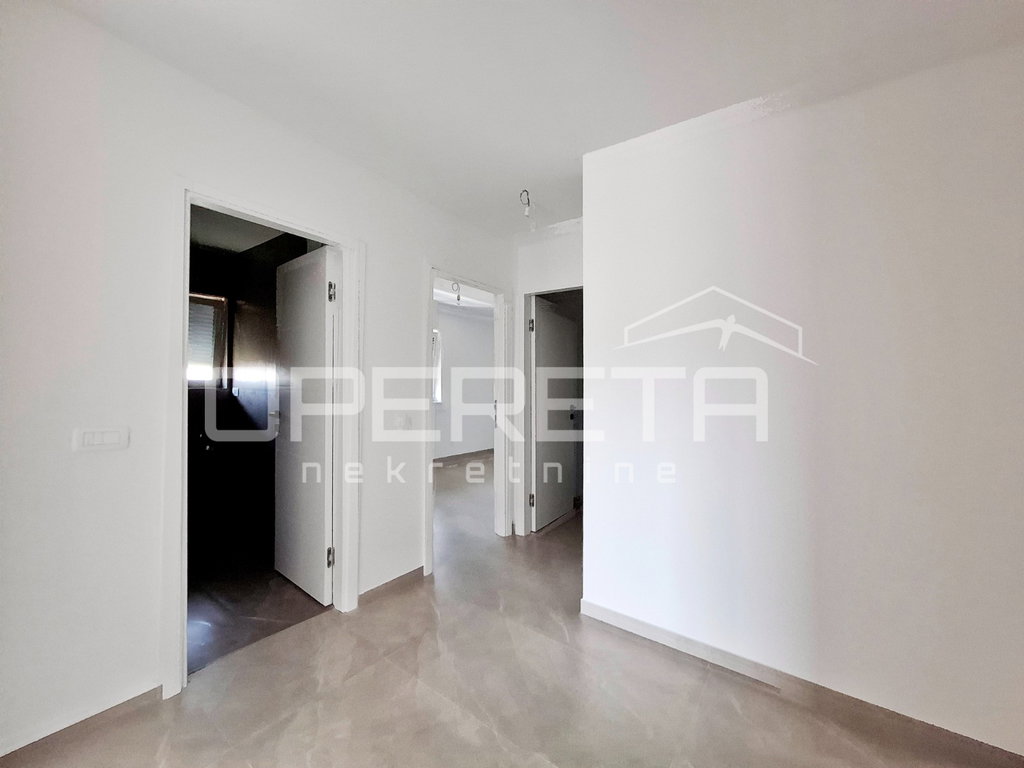OPERETA 607859
