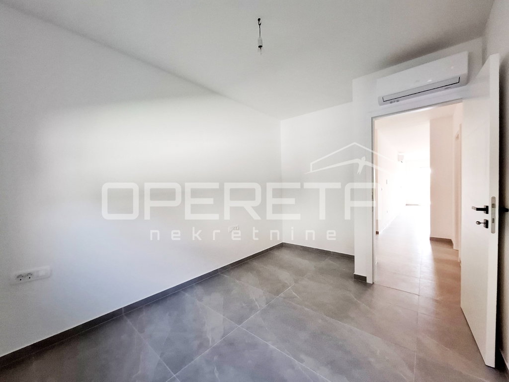 OPERETA 607875
