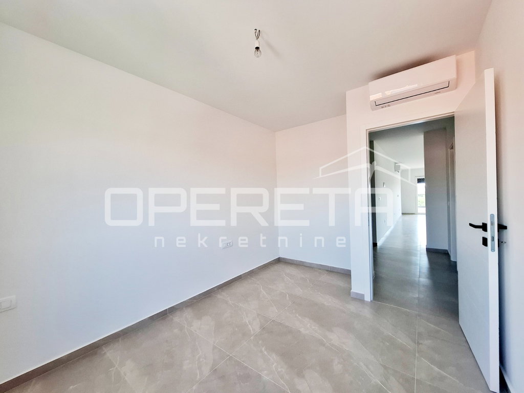 OPERETA 607888
