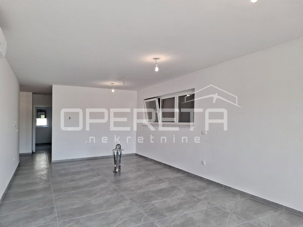 OPERETA 607895
