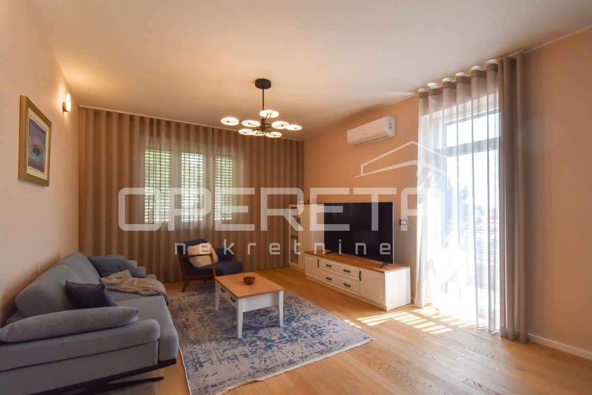 OPERETA 608222