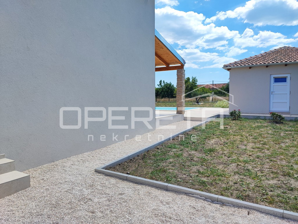 OPERETA 608248