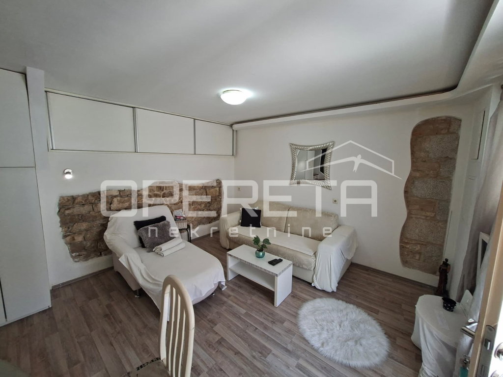 OPERETA 608262