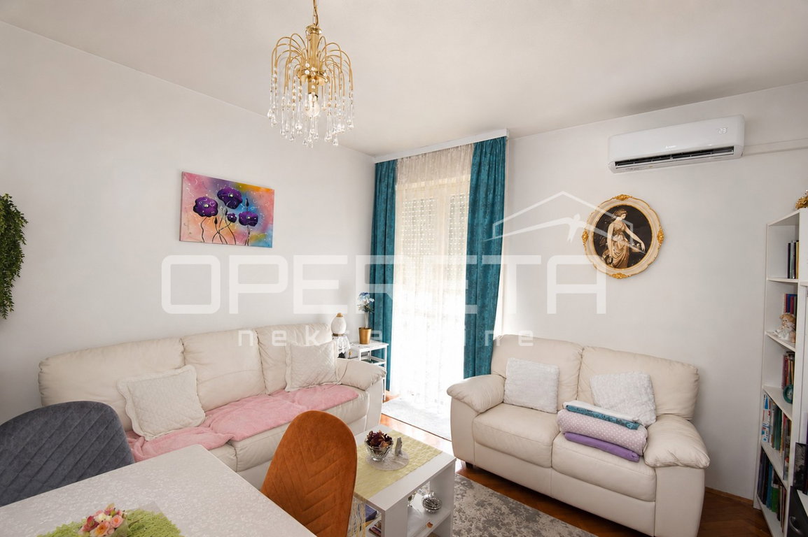 OPERETA 608325