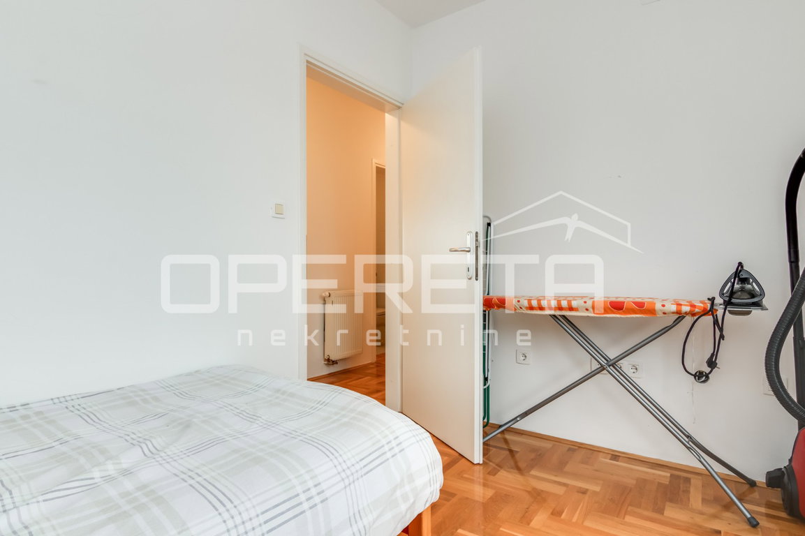 OPERETA 608351