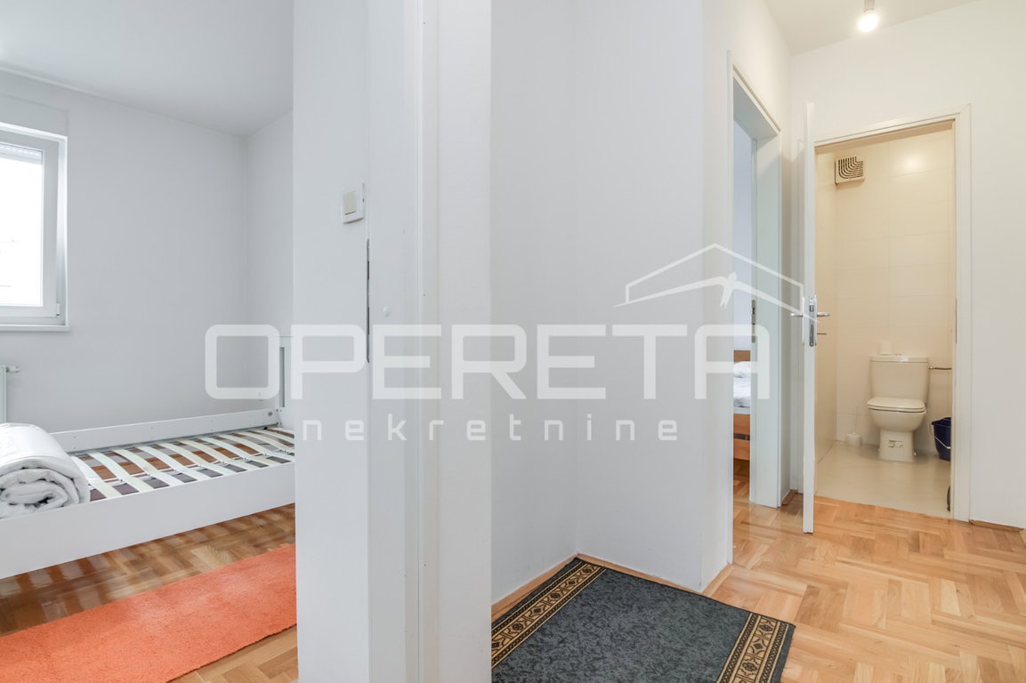 OPERETA 608357