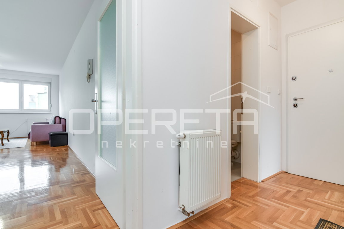 OPERETA 608360