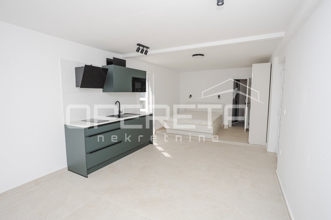 OPERETA 608380