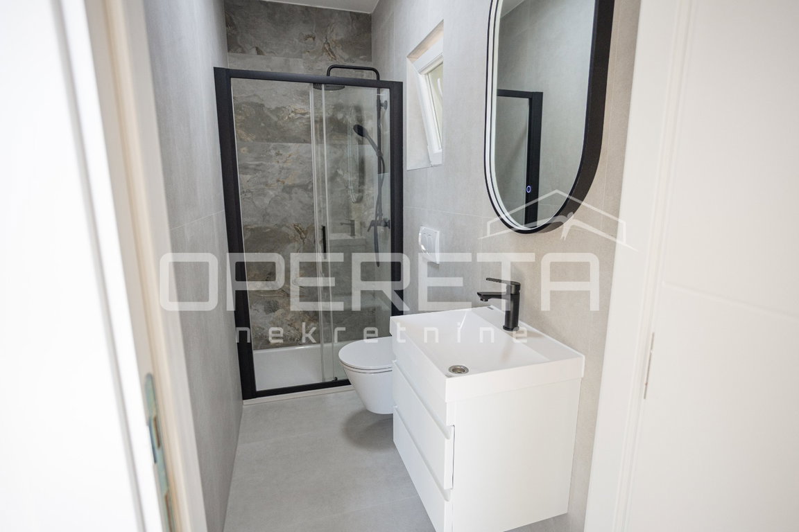 OPERETA 608397