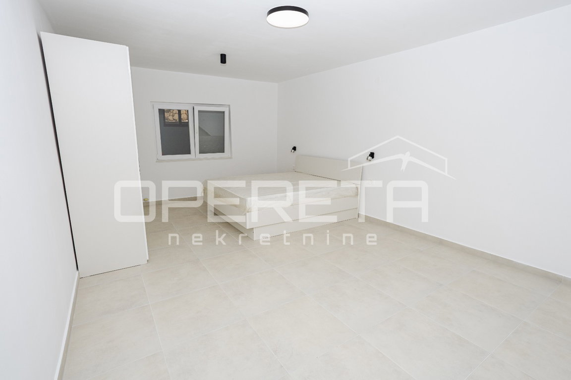 OPERETA 608409