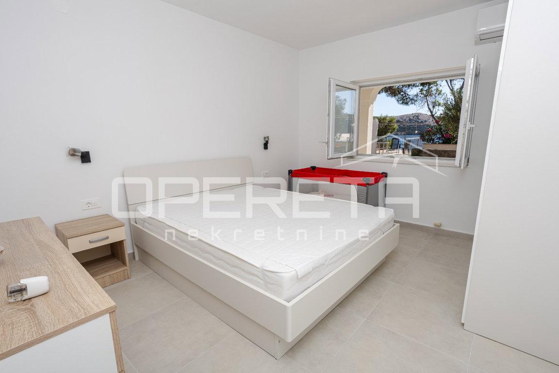 OPERETA 608412