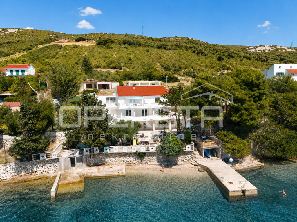 OPERETA 608445