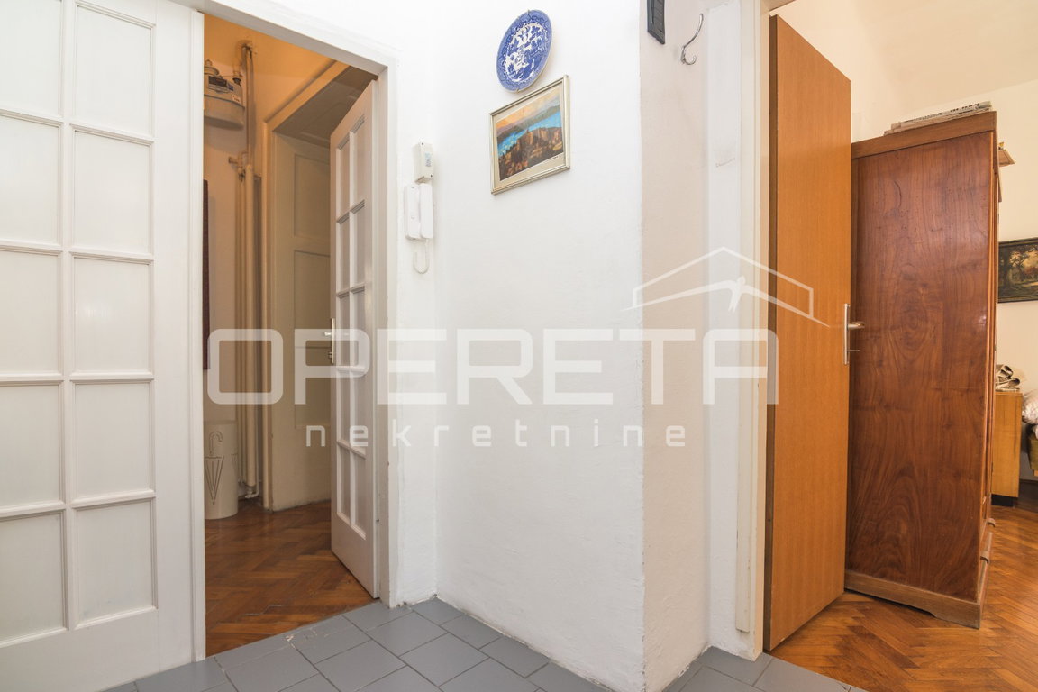 OPERETA 608485