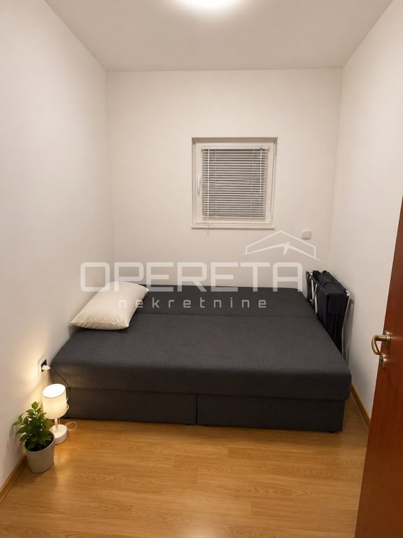 OPERETA 608521