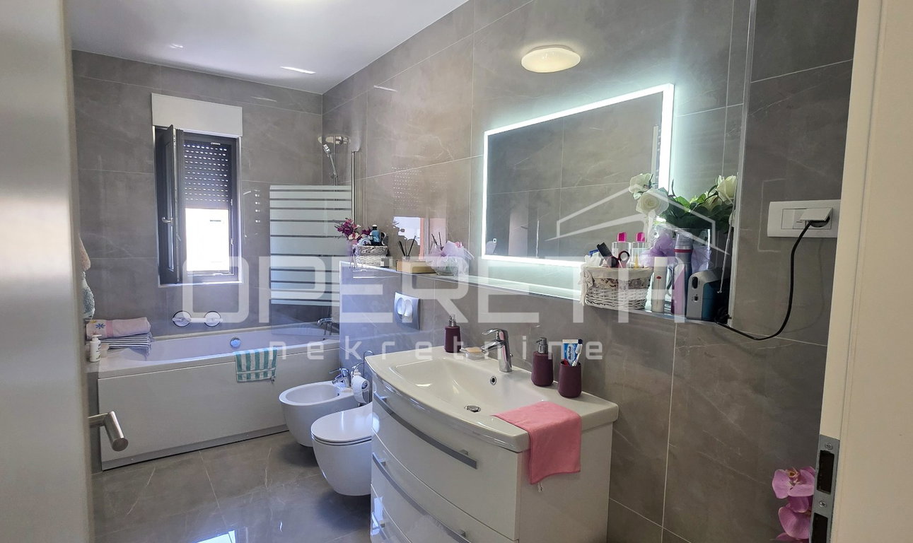 OPERETA 608536