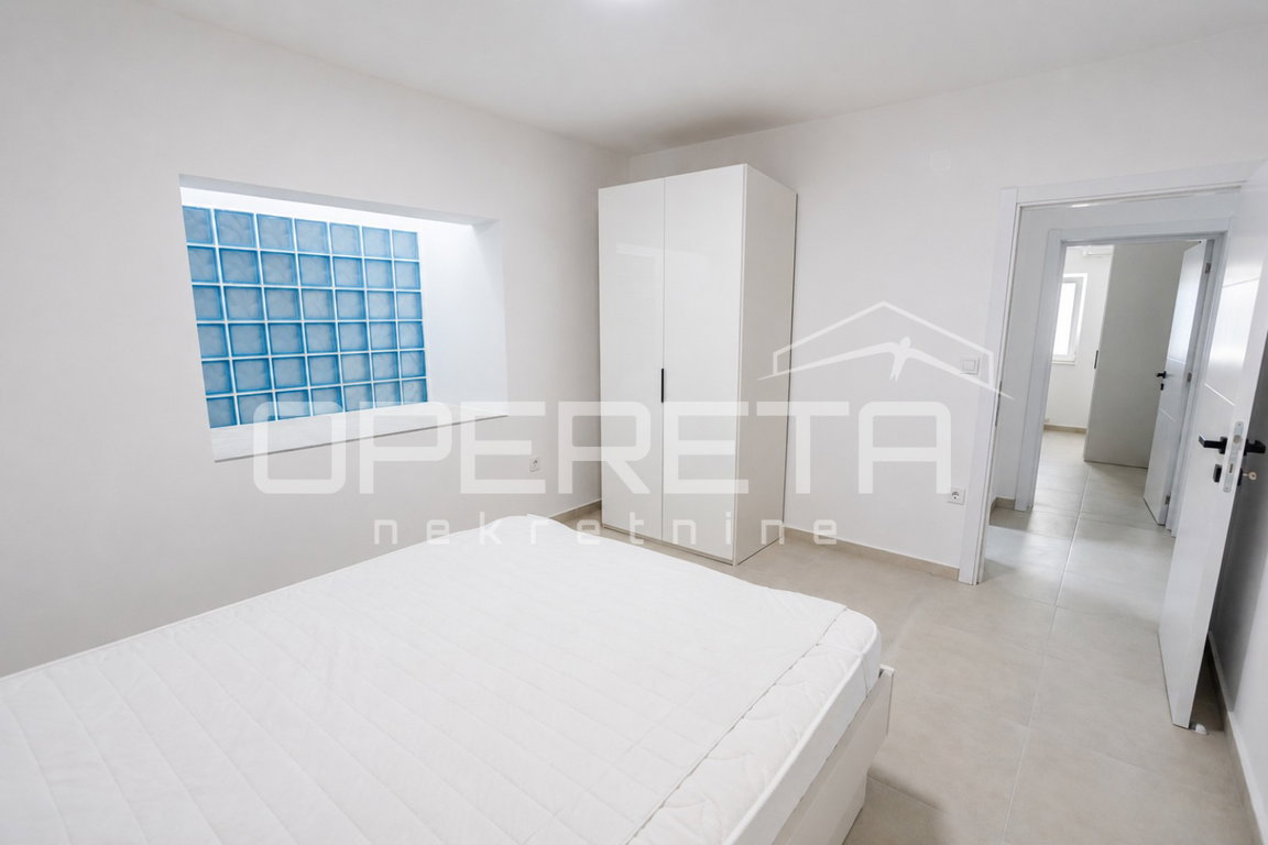 OPERETA 608693