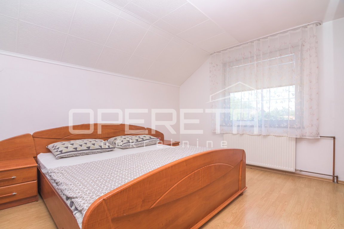 OPERETA 608776