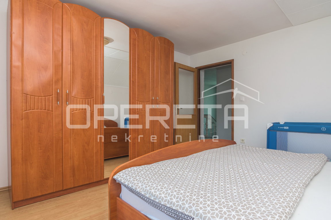 OPERETA 608777